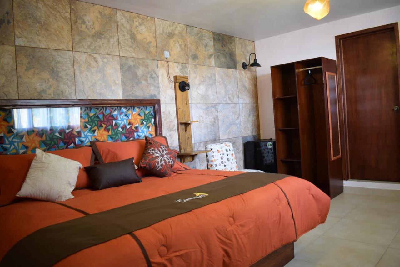 Hotel Las Candelas De Уамантла Экстерьер фото
