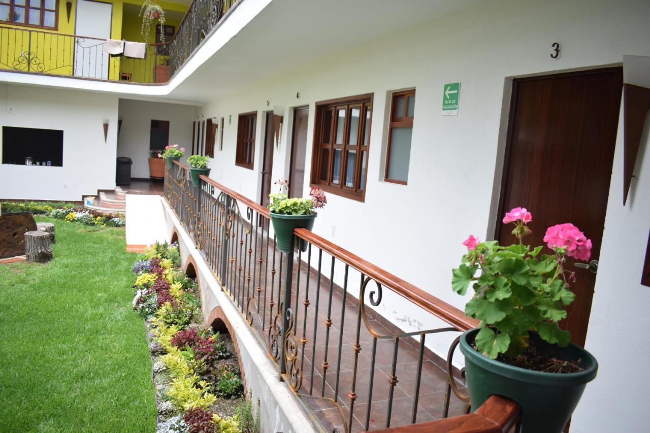 Hotel Las Candelas De Уамантла Экстерьер фото
